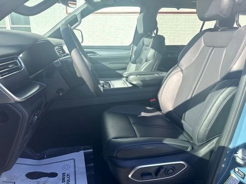 New 2026 Jeep Grand Wagoneer Limited image 14