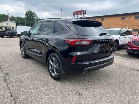 Certified 2024 Ford Escape ST-Line w/ Tech Pack #1 AWD/4WD image 6