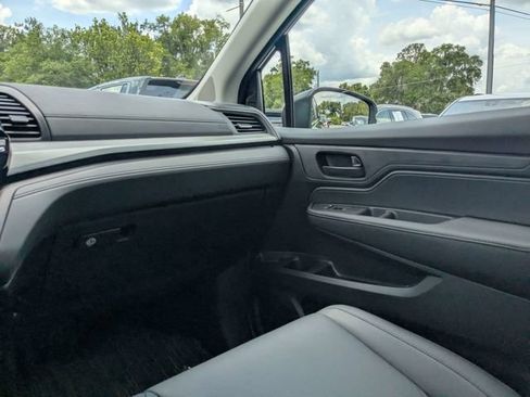 New 2026 Honda Odyssey EX-L image 17