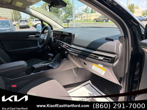 New 2026 Kia Sportage LX w/ LX Convenience Package AWD/4WD image 12