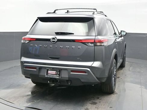 New 2026 Nissan Pathfinder SL w/ SL Premium Package image 5