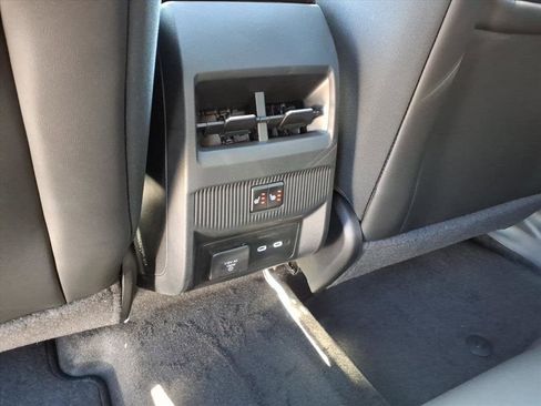 New 2026 Jeep Cherokee Overland image 14