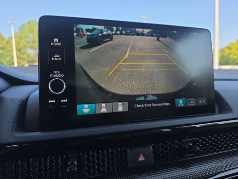 Used 2025 Honda CR-V EX-L image 22