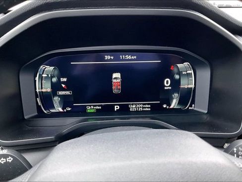 Used 2024 Mitsubishi Outlander SEL Black Edition image 13