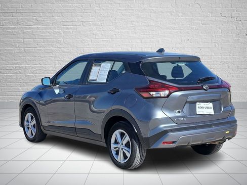 Used 2024 Nissan Kicks S FWD image 3
