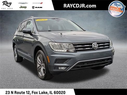 Used 2021 Volkswagen Tiguan SEL image 1