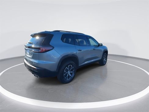 Used 2025 GMC Acadia AT4 image 8