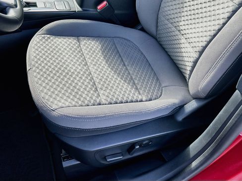 Used 2022 Ford Escape SE w/ SE Sport Appearance Package FWD image 20
