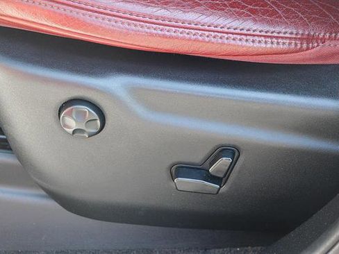 Used 2018 Jeep Grand Cherokee Trackhawk image 21