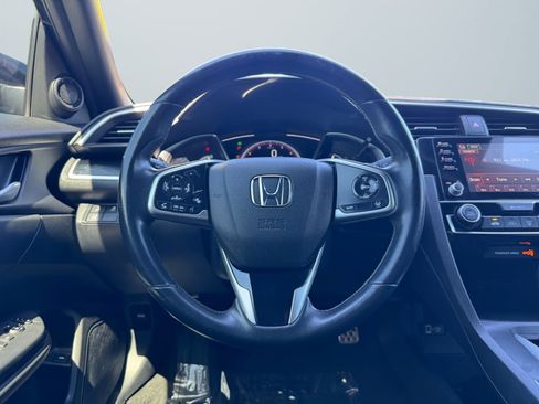 Used 2020 Honda Civic Sport image 11