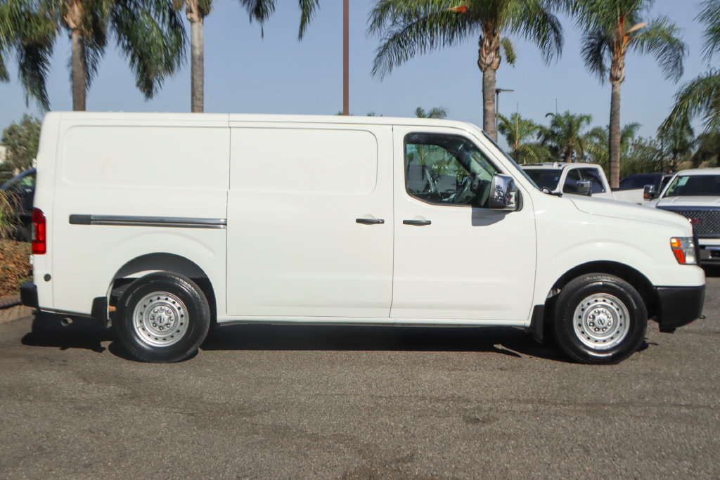 Used 2020 Nissan NV 3500 S RWD image 10