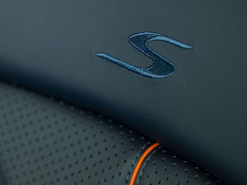 New 2026 Aston Martin DBX S image 20