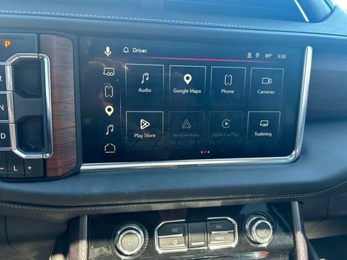 Used 2023 GMC Yukon Denali Ultimate w/ LPO, Floor Liner Package AWD/4WD image 8
