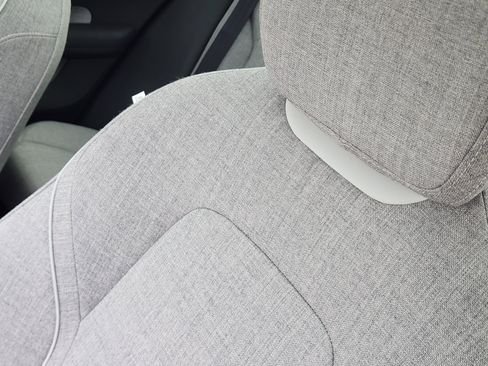 Used 2025 Volvo EX30 Ultra image 17