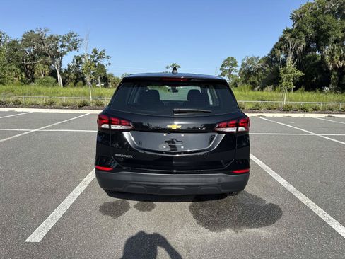 Used 2024 Chevrolet Equinox LS FWD image 4