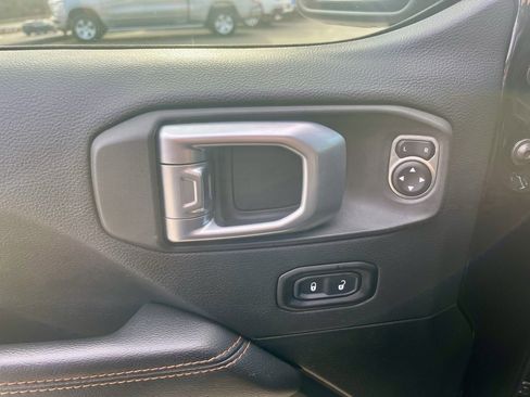 Used 2022 Jeep Gladiator Mojave w/ LED Lighting Group image 10