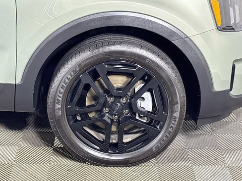 Used 2025 Kia Telluride EX X-Line AWD/4WD image 24