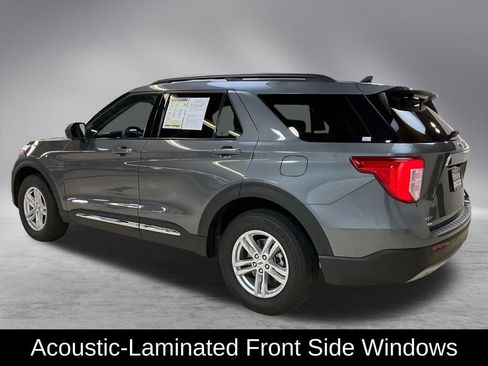 Used 2023 Ford Explorer XLT w/ Equipment Group 202A image 5