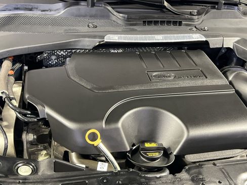 Used 2024 Land Rover Range Rover Evoque Dynamic SE image 29