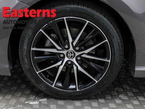 Used 2022 Toyota Camry SE image 31