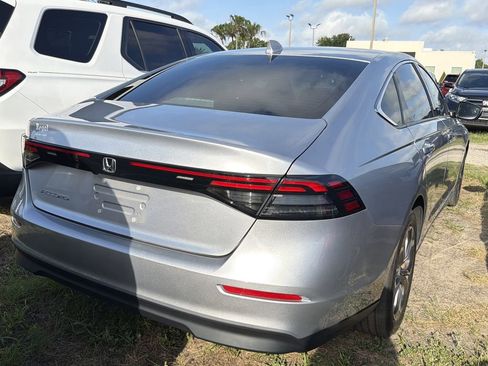 Used 2024 Honda Accord EX image 9
