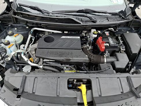 Certified 2023 Nissan Rogue SV image 28