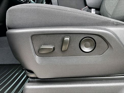 Used 2025 GMC Sierra 1500 Elevation image 66