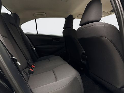 Used 2024 Toyota Corolla LE image 19
