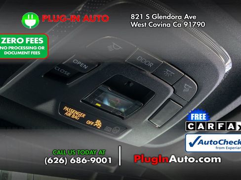 Used 2023 Subaru Solterra AWD image 34