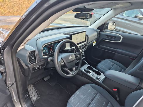 New 2025 Ford Bronco Sport Heritage image 11