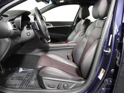 Used 2023 Genesis G70 2.0T w/ Sport Prestige Package image 27