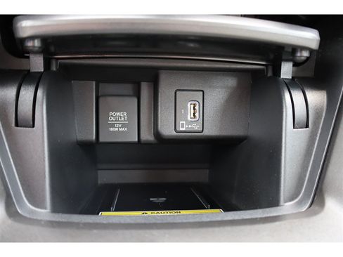 Used 2018 Honda Accord Touring image 35