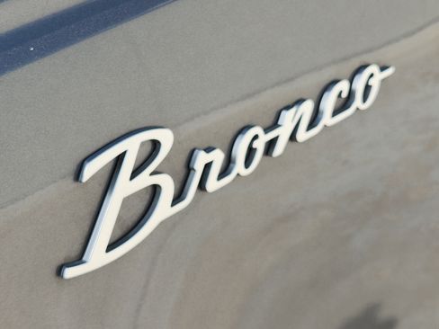 Used 2024 Ford Bronco Big Bend AWD/4WD image 12