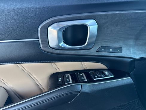 New 2026 Kia Sorento SX Prestige w/ Olive Brown Leather Package image 10