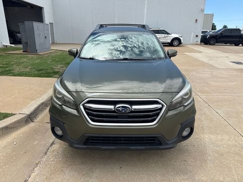 Used 2019 Subaru Outback 2.5i Limited w/ Protection Package #1 AWD/4WD image 2