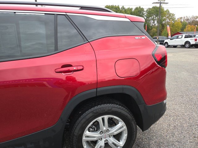 Used 2024 GMC Terrain SLE w/ Driver Convenience Package AWD/4WD image 36