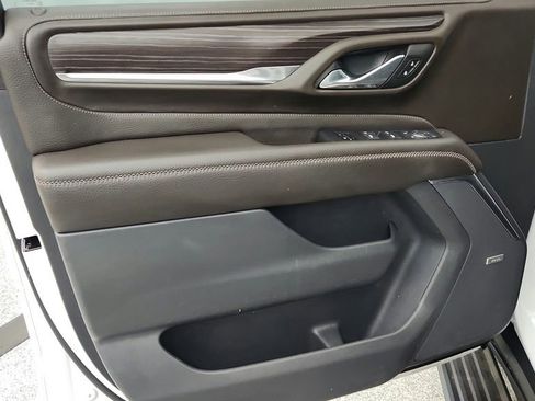 Used 2021 GMC Yukon Denali w/ Denali Ultimate Package image 24