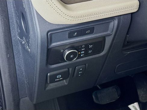 Used 2023 Ford Expedition Max Limited image 23