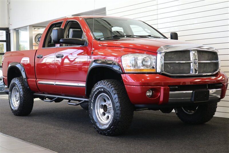 Used 2006 Dodge Ram 2500 Truck Laramie AWD/4WD image 2