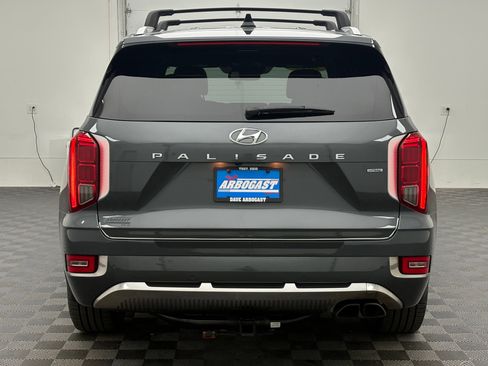 Used 2022 Hyundai Palisade Calligraphy w/ Winter Package AWD/4WD image 11