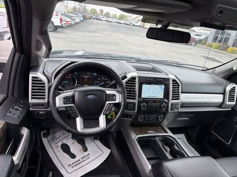 Used 2017 Ford F450 Lariat AWD/4WD image 14