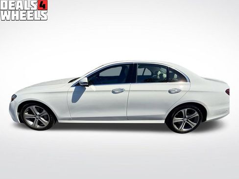 Used 2017 Mercedes-Benz E 300 4MATIC image 13