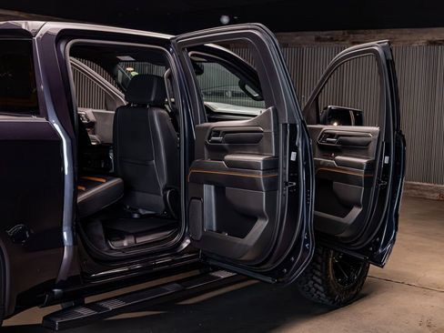 Used 2022 GMC Sierra 1500 AT4 w/ AT4 Premium Package image 32