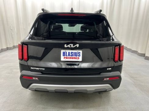 Used 2023 Kia Sorento SX Prestige AWD/4WD image 32