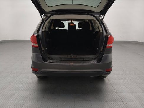 Used 2019 Dodge Journey SE w/ Blacktop Package image 29