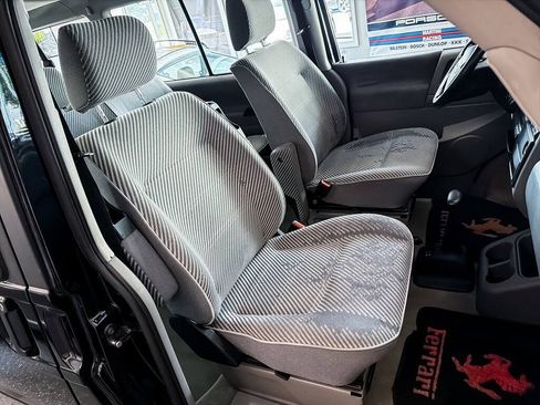 Used 1999 Volkswagen Eurovan GLS FWD image 18