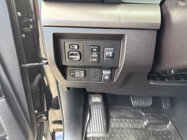 Used 2016 Toyota Tundra SR5 w/ TRD Off Road Package AWD/4WD image 18