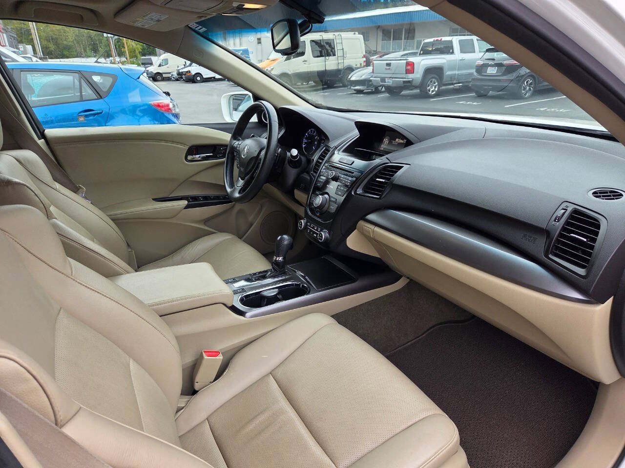 Used 2015 Acura RDX FWD image 16