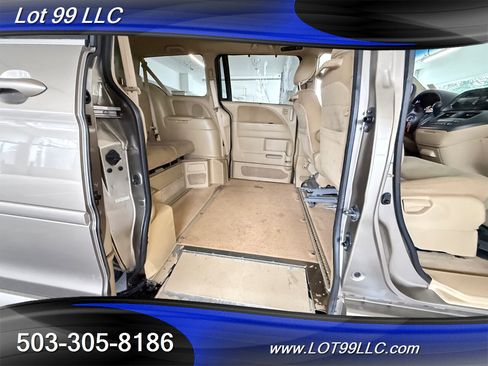 Used 2008 Honda Odyssey EX image 41