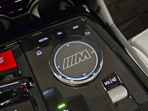 New 2027 BMW M5 Touring AWD/4WD image 21